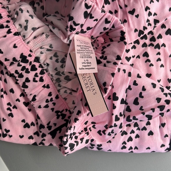 VS pajama set - Picture 4 of 7